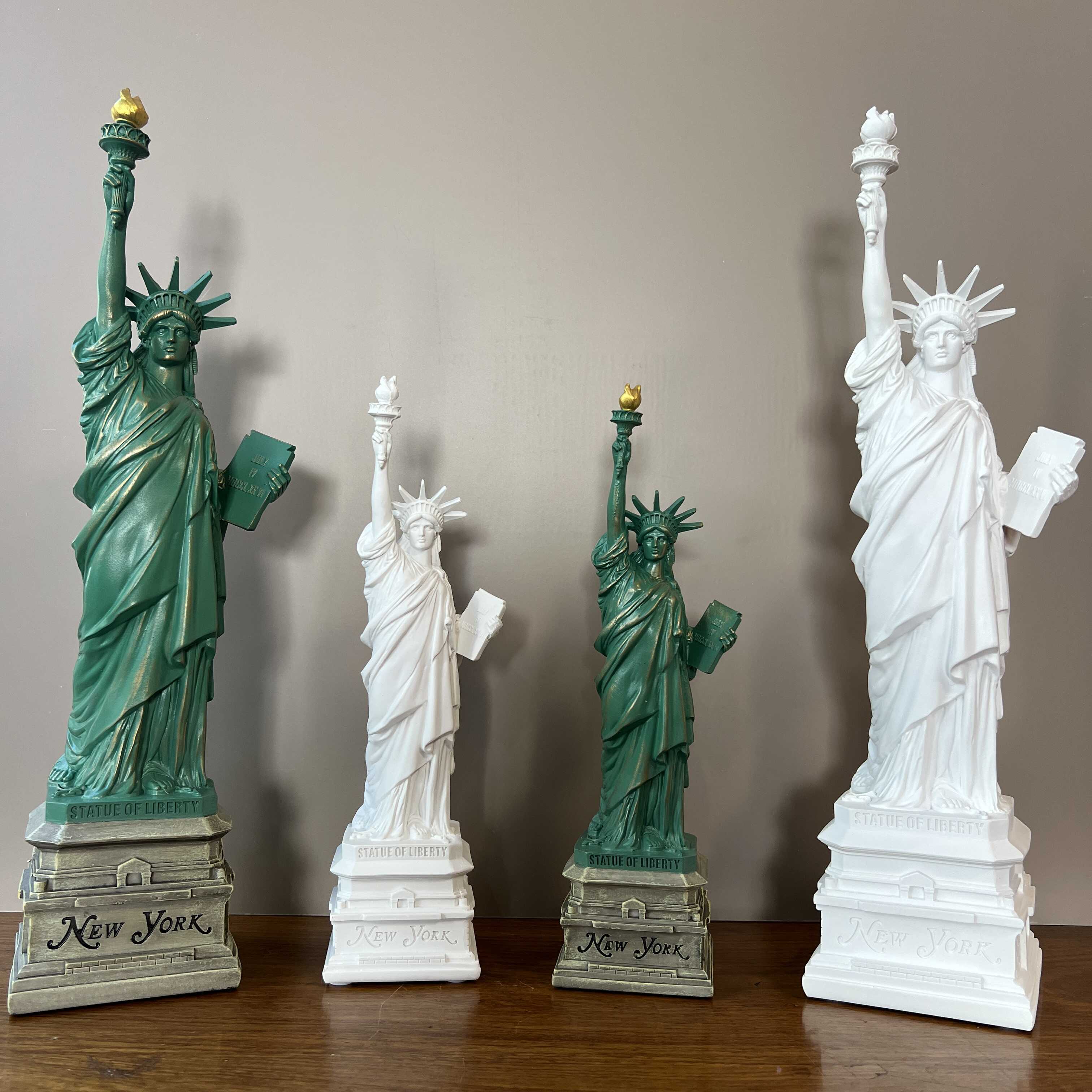 Travel Accessories Europe - YuryFvna Statua Wolności Model Akcesoria na