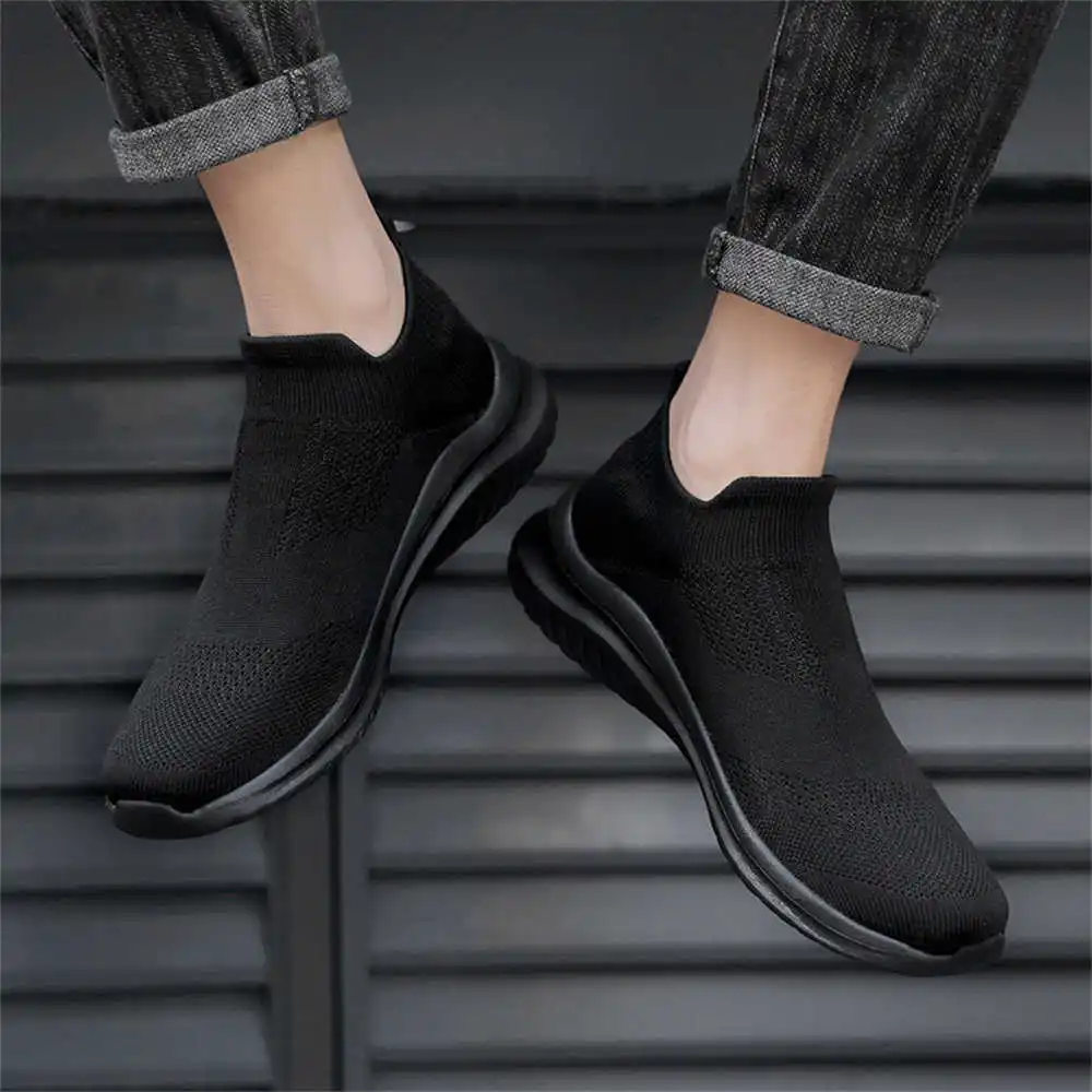 Travel Accessories Ideas - Beżowe miękkie nowe nowości buty do