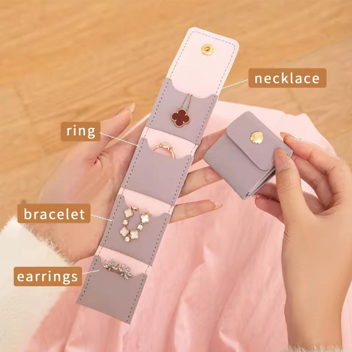 Przenośna, wielokieszeniowa to – Travel Accessories Gifts recenzja i cena