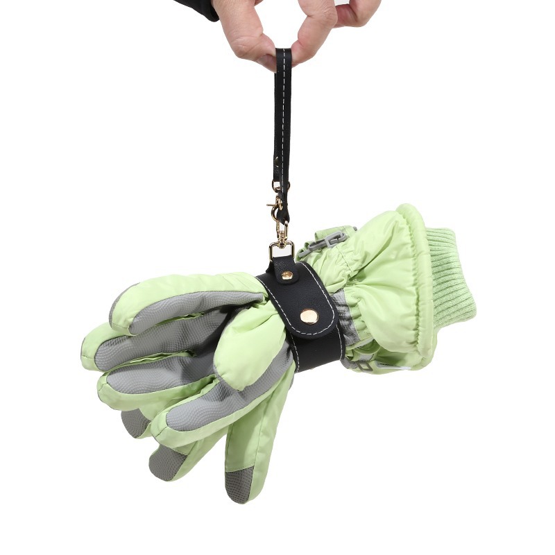 Stylowy skórzany uchwyt na akc – Travel Accessories Ideas recenzja i cena