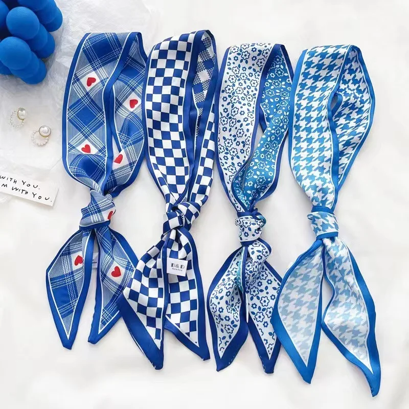 Jedwabna apaszka w kolorze nie – Travel Accessories Gifts recenzja i cena